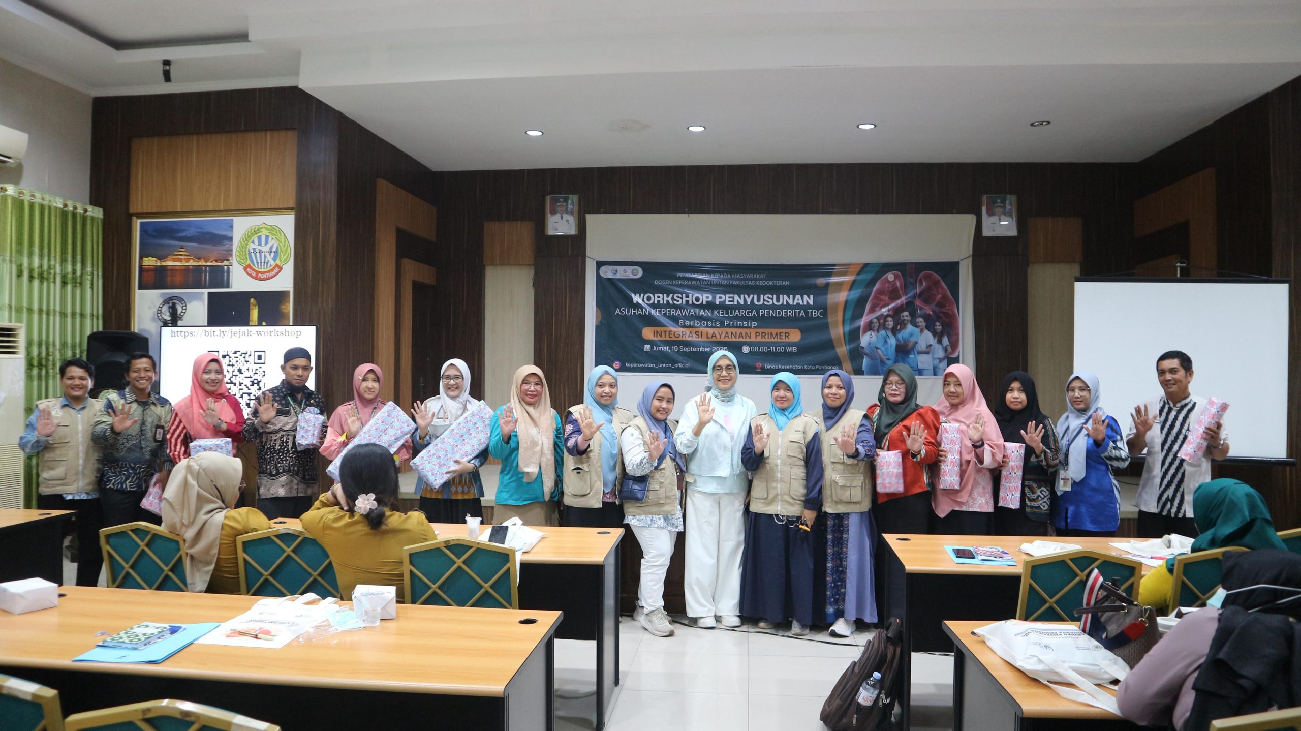 Kolaborasi Dosen Keperawatan Fakultas Kedokteran Untan dan Dinas Kesehatan Kota Pontianak: Tingkatkan Kompetensi Perawat dalam penyusunan Asuhan Keperawatan Keluarga Penderita TBC berbasis prinsip Integrasi Layanan Primer (ILP)